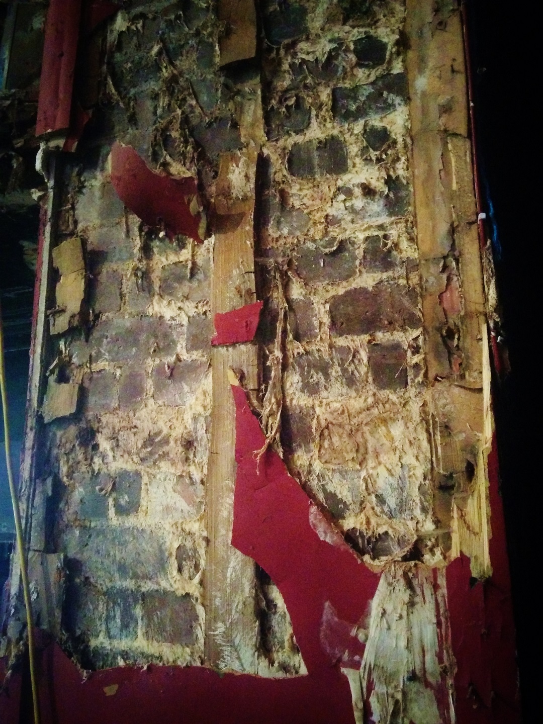 relic-palace-theatre-plymouth-peeling-paint-wall